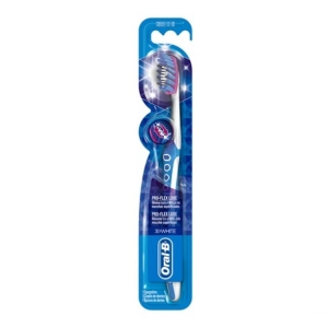 ORAL-B Spazzolino White 3D - 1pz